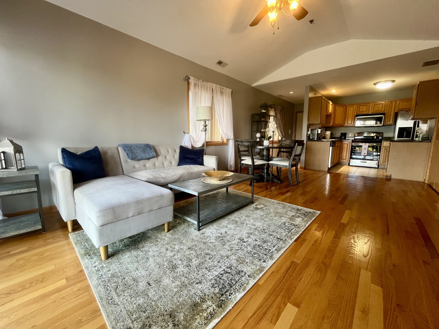 10620 S CENTRAL Avenue #3A, Chicago Ridge, IL 60415