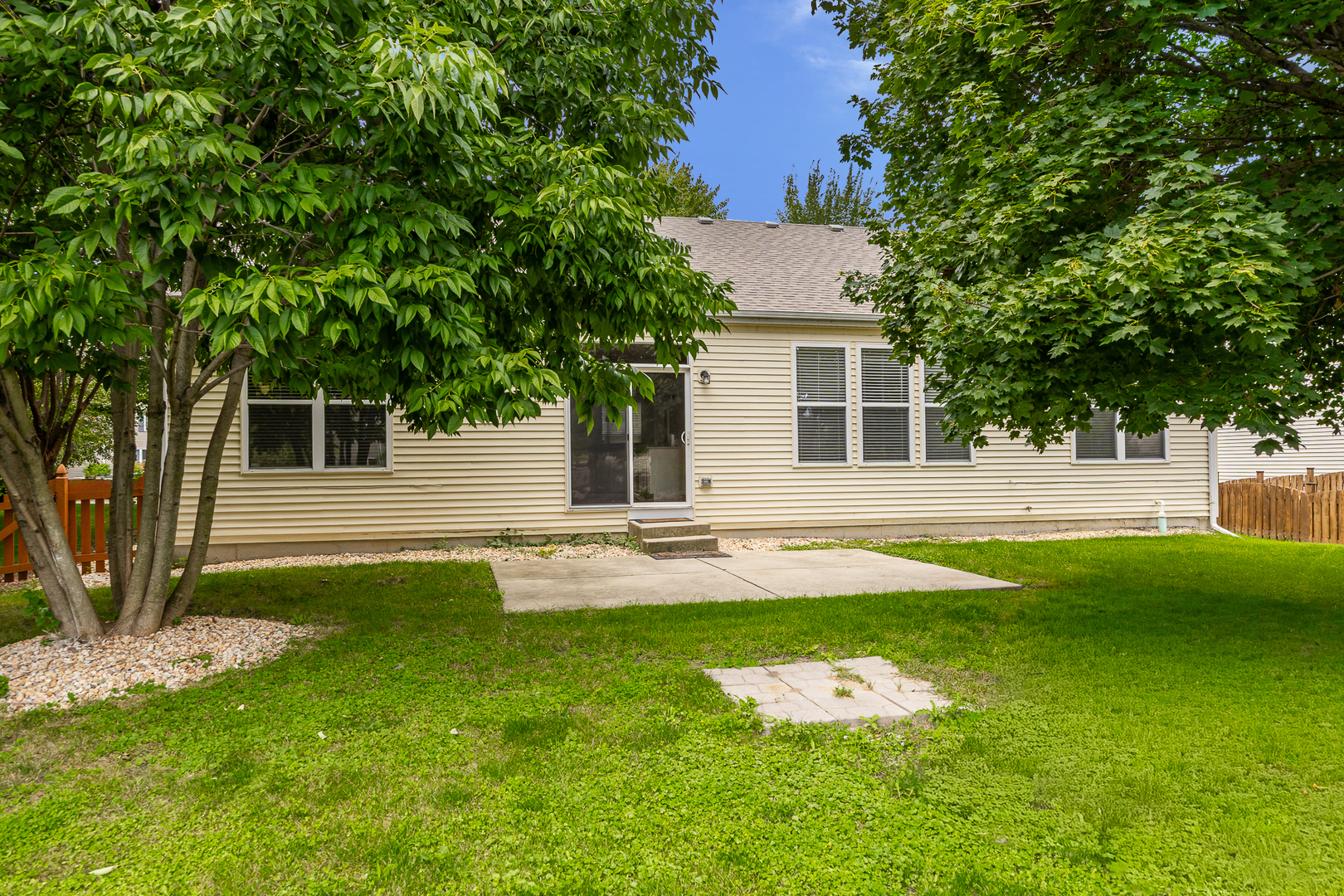 11723 S Heritage Meadows Drive, Plainfield, IL 60585