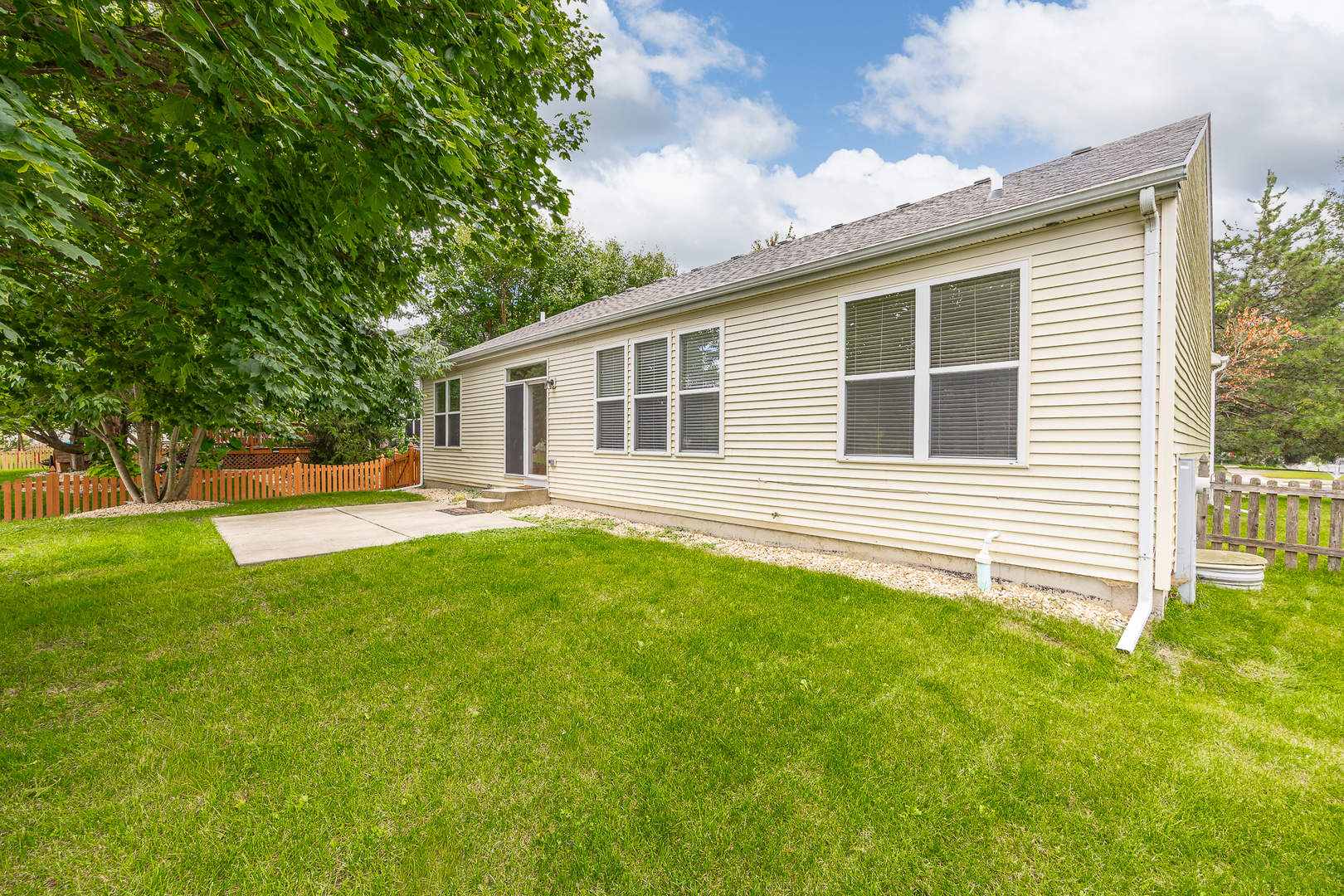11723 S Heritage Meadows Drive, Plainfield, IL 60585