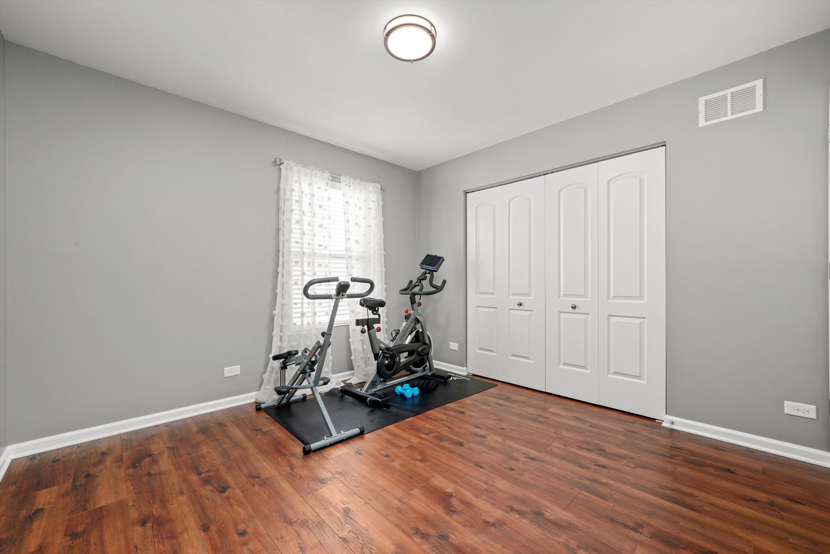 749 N Misty Ridge Drive, Romeoville, IL 60446