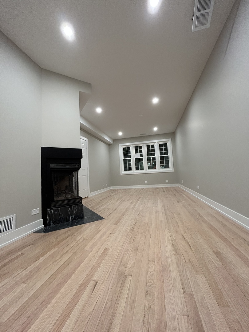 1506 N Bosworth Avenue #1, Chicago, IL 60642