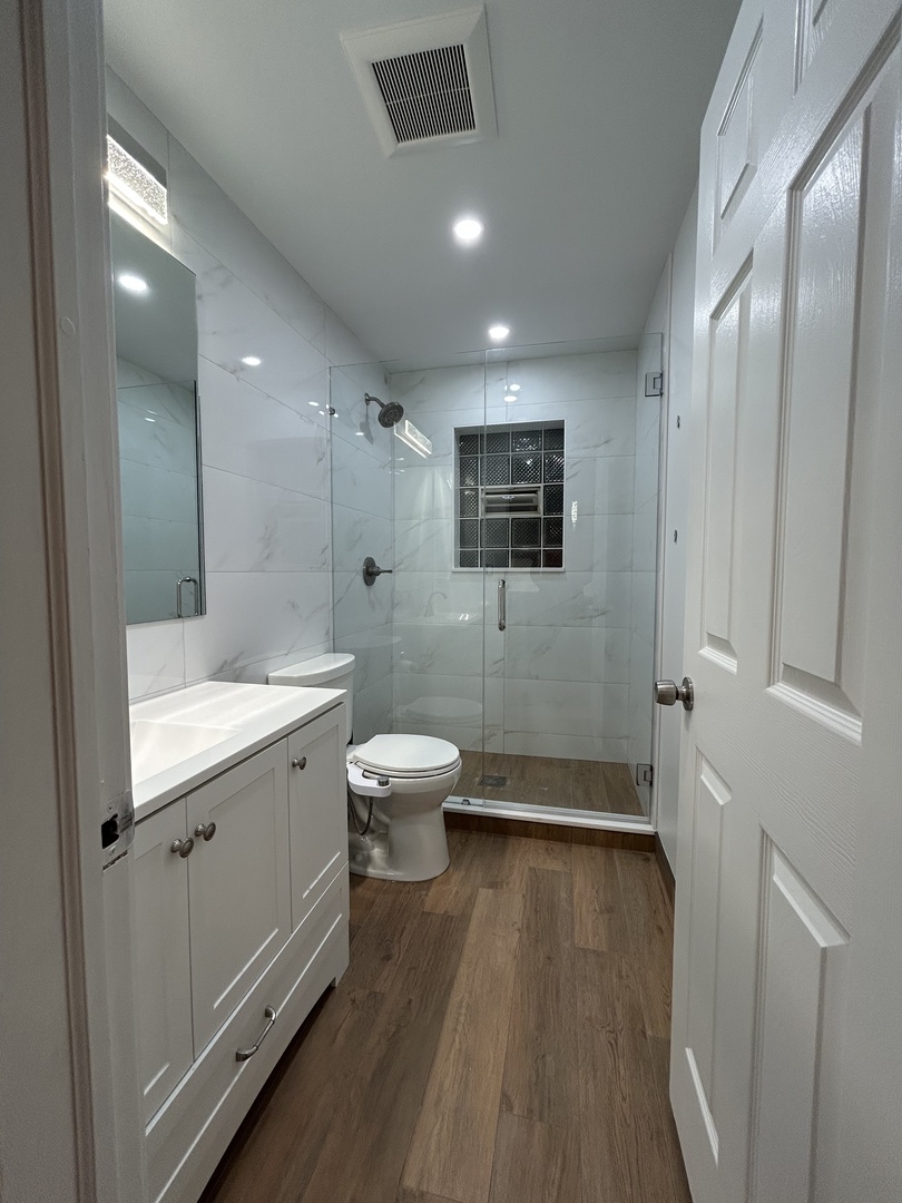 1506 N Bosworth Avenue #1, Chicago, IL 60642