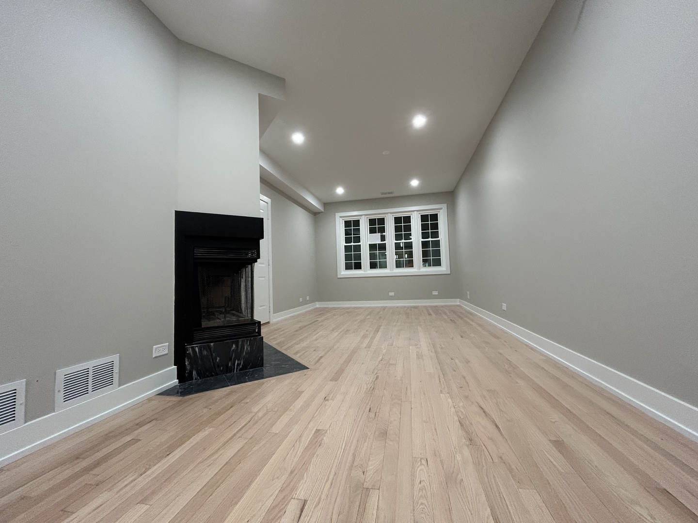 1506 N Bosworth Avenue #1, Chicago, IL 60642