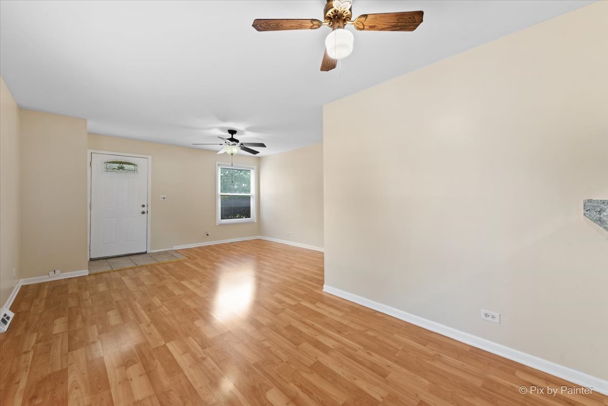 509 Darlene Lane #A, Glendale Heights, IL 60139