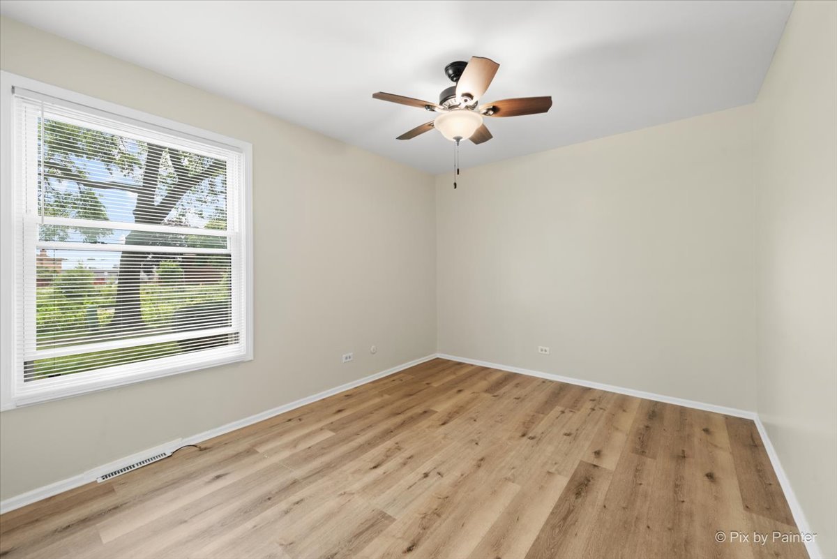 509 Darlene Lane #A, Glendale Heights, IL 60139