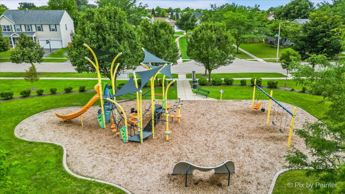 5485 Avalon Lane, Lake In The Hills, IL 60156