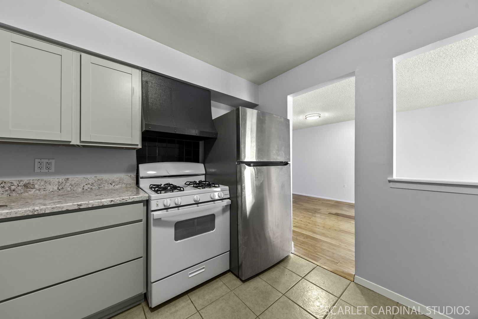 285 Gregory Street #10, Aurora, IL 60504