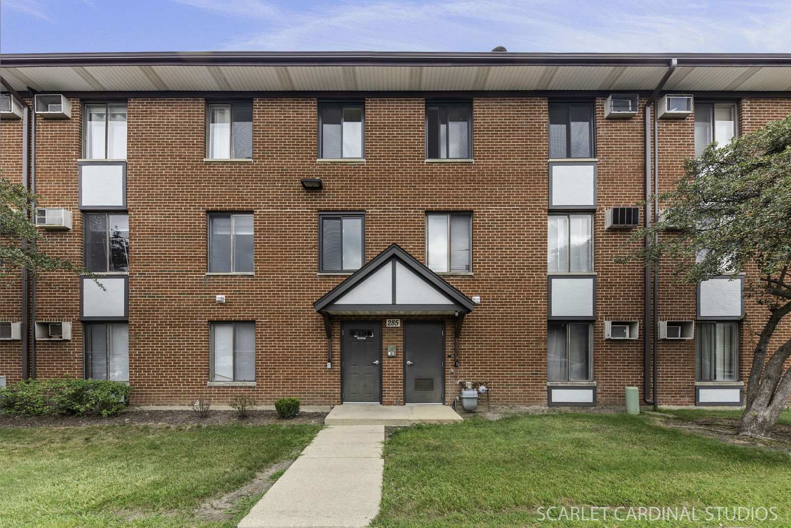 285 Gregory Street #10, Aurora, IL 60504