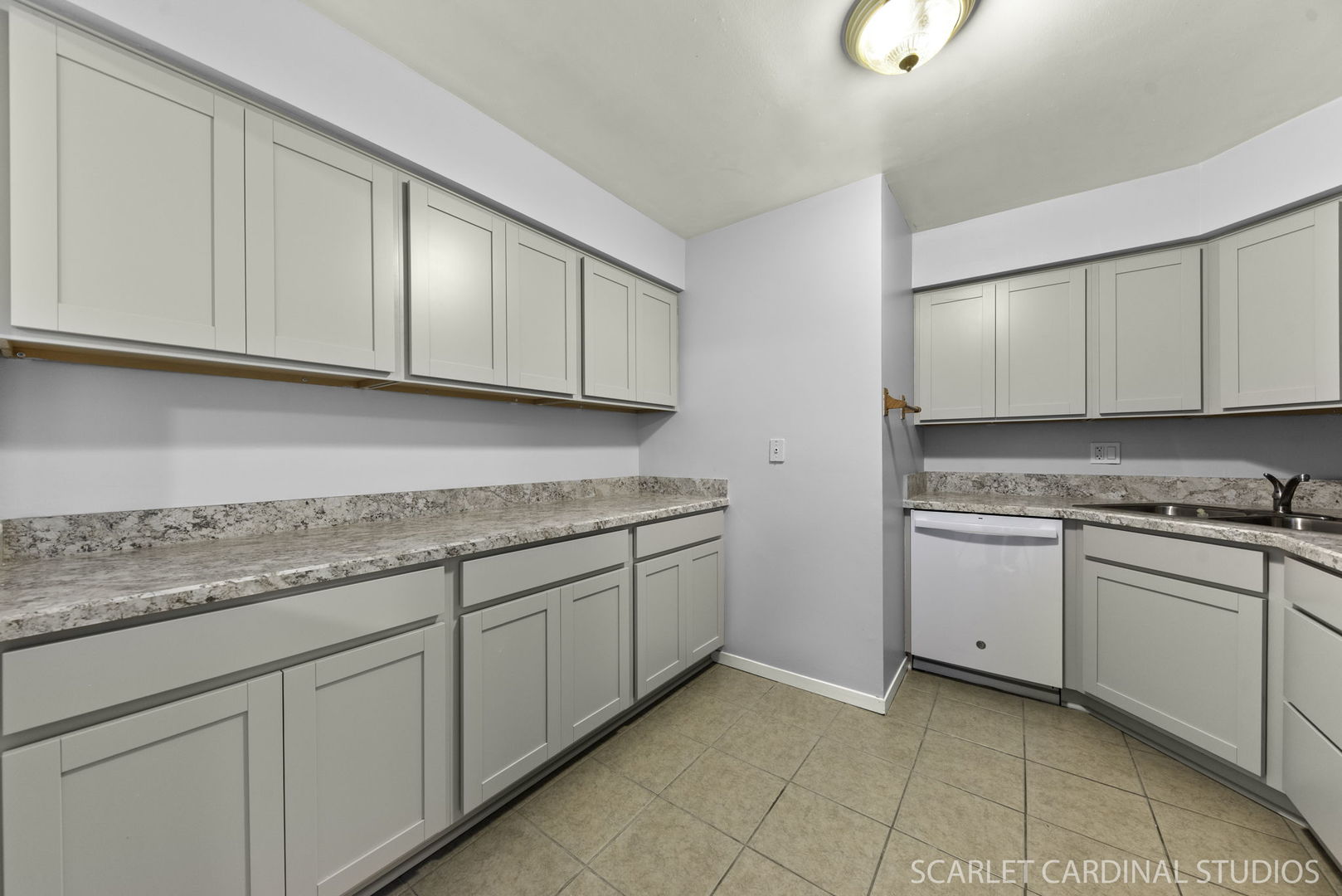 285 Gregory Street #10, Aurora, IL 60504