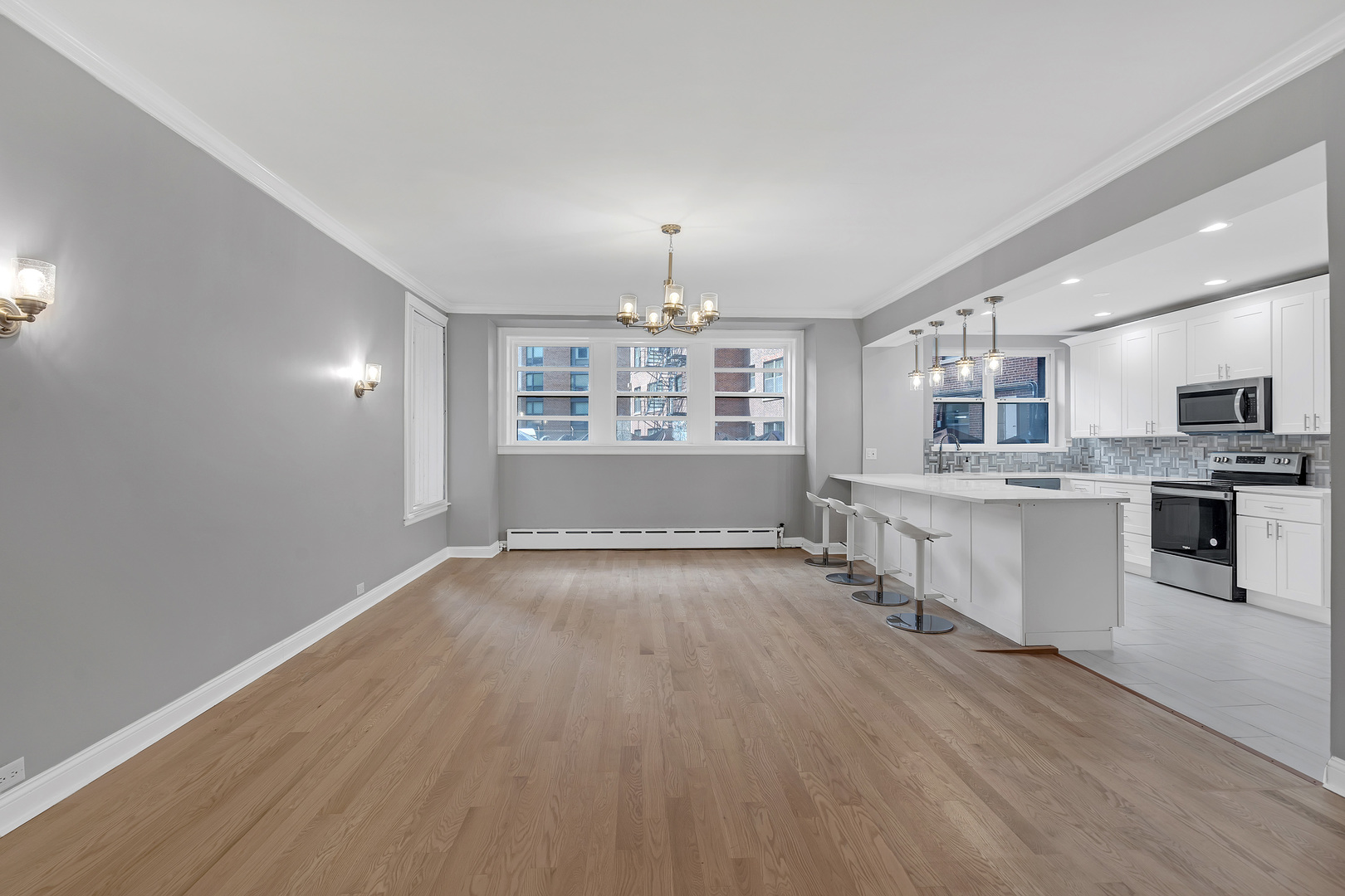 3750 N Lake Shore Drive #2C, Chicago, IL 60613