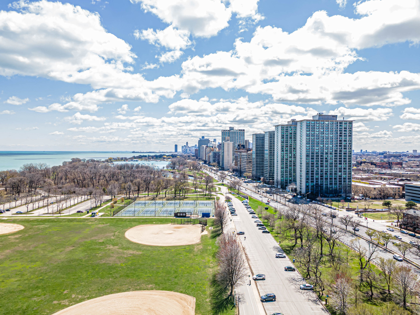 3750 N Lake Shore Drive #2C, Chicago, IL 60613