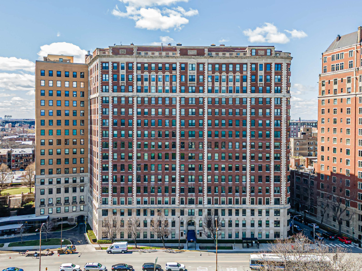 3750 N Lake Shore Drive #2C, Chicago, IL 60613