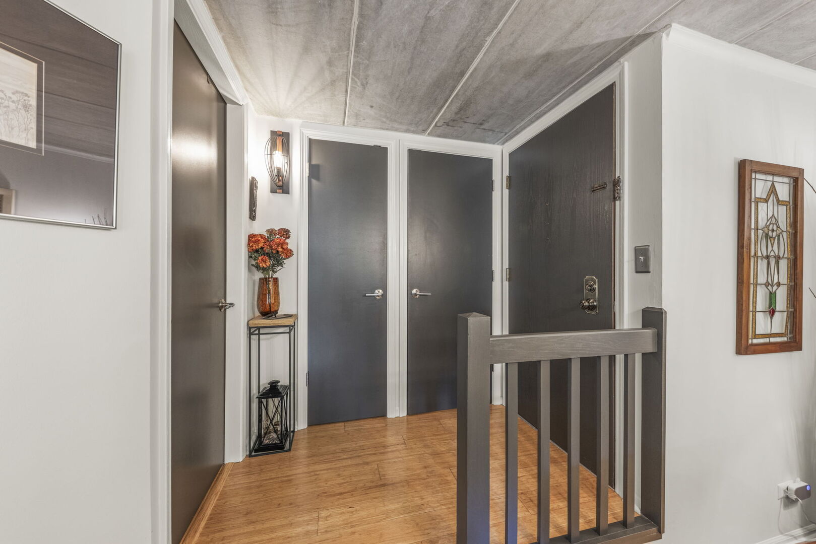 404 Melrose Avenue #204, Glen Ellyn, IL 60137