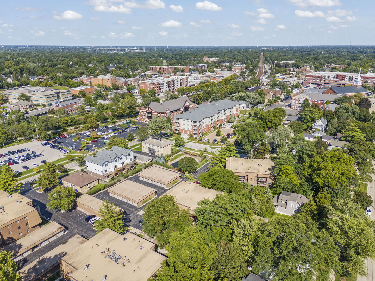 404 Melrose Avenue #204, Glen Ellyn, IL 60137