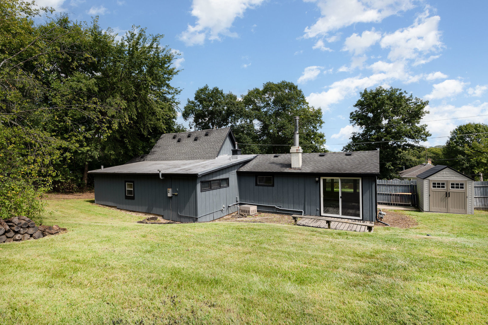 6N118 Hillside Drive, St. Charles, IL 60175