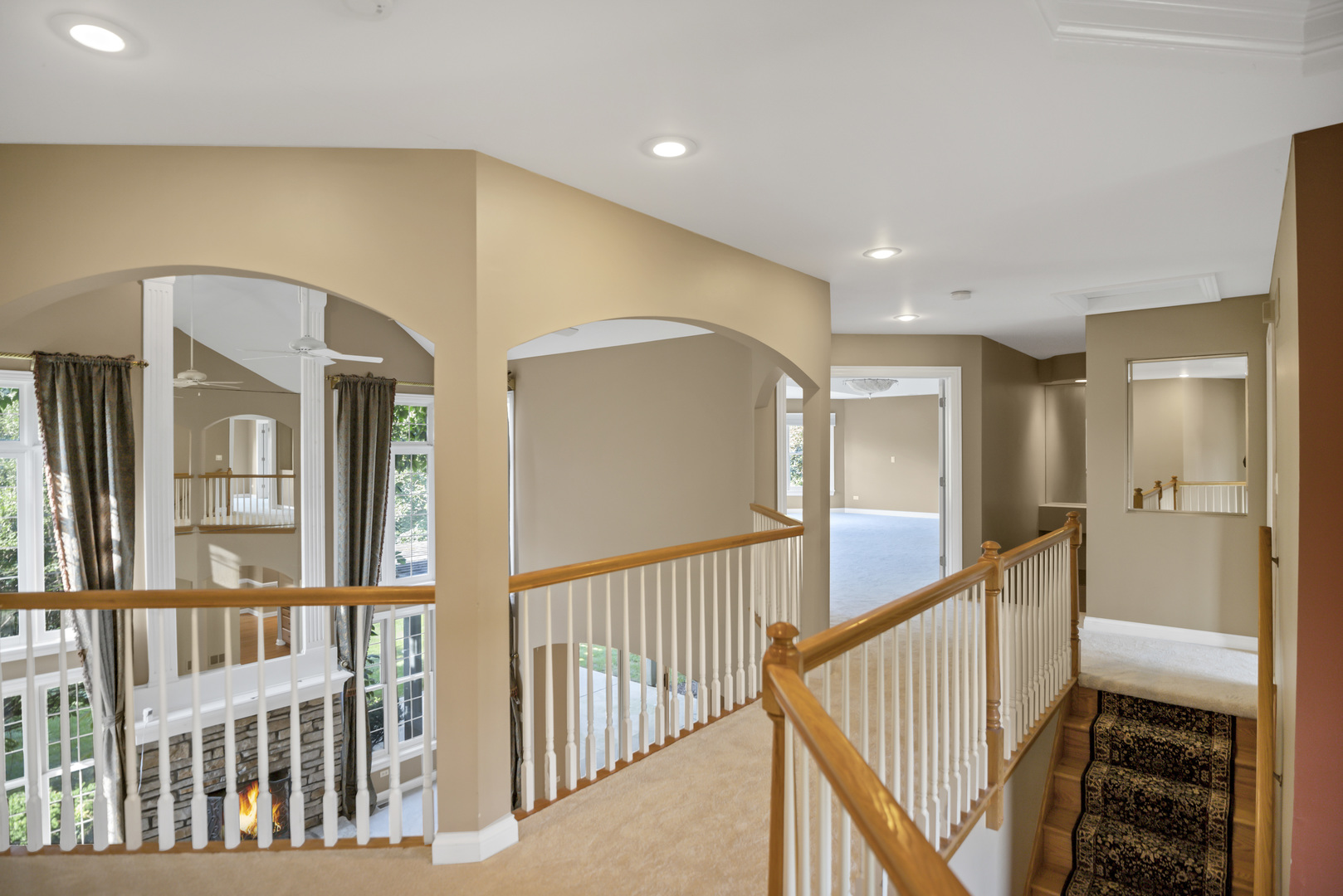 37W004 Ridgewood Drive, St. Charles, IL 60175