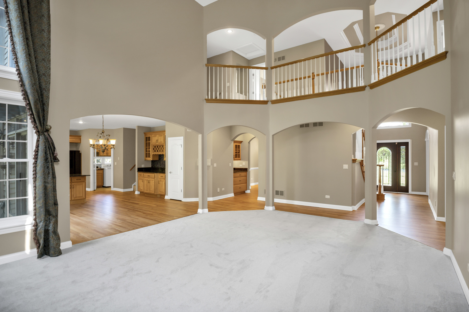 37W004 Ridgewood Drive, St. Charles, IL 60175