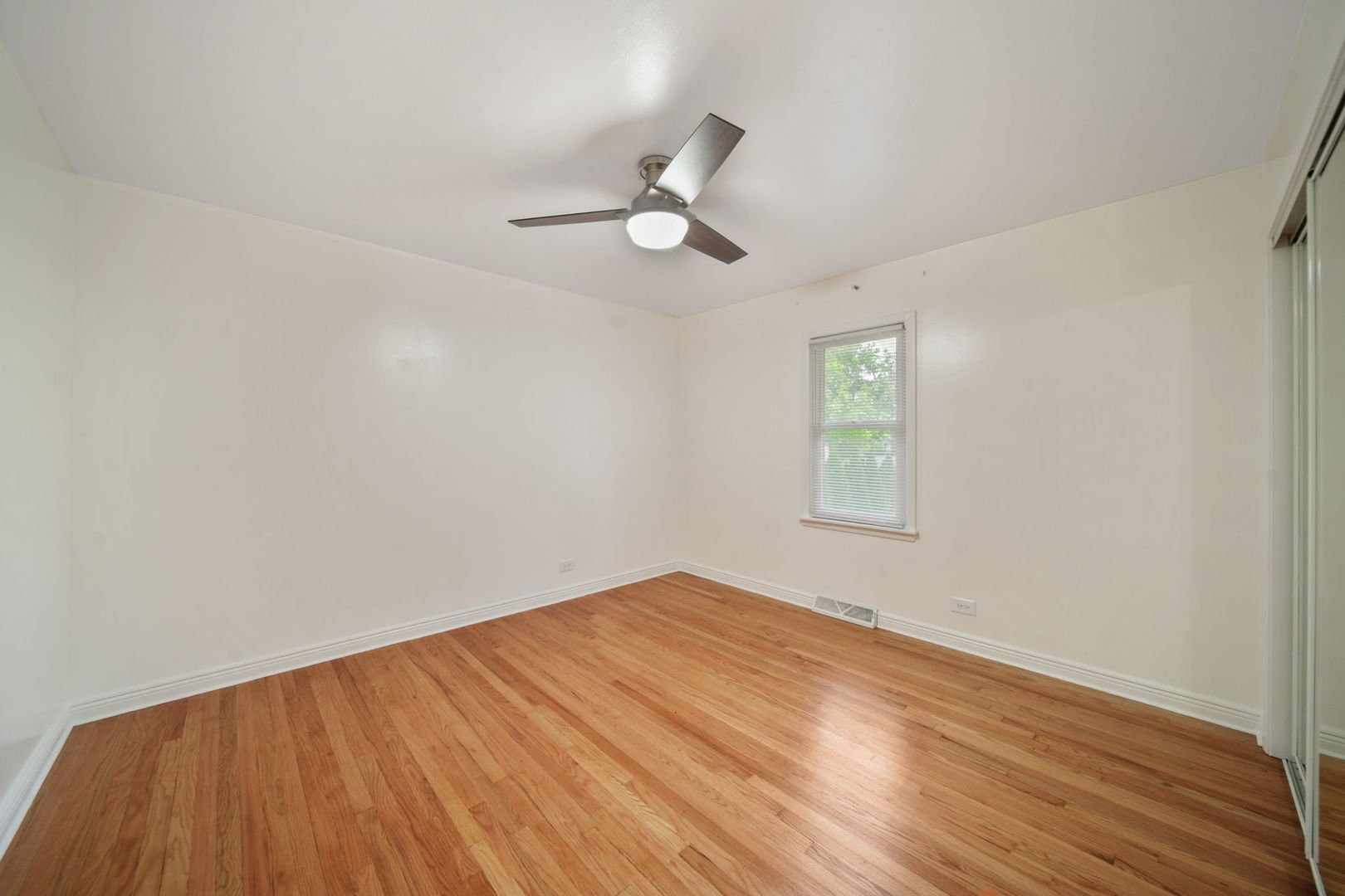 12715 S Laporte Avenue, Alsip, IL 60803