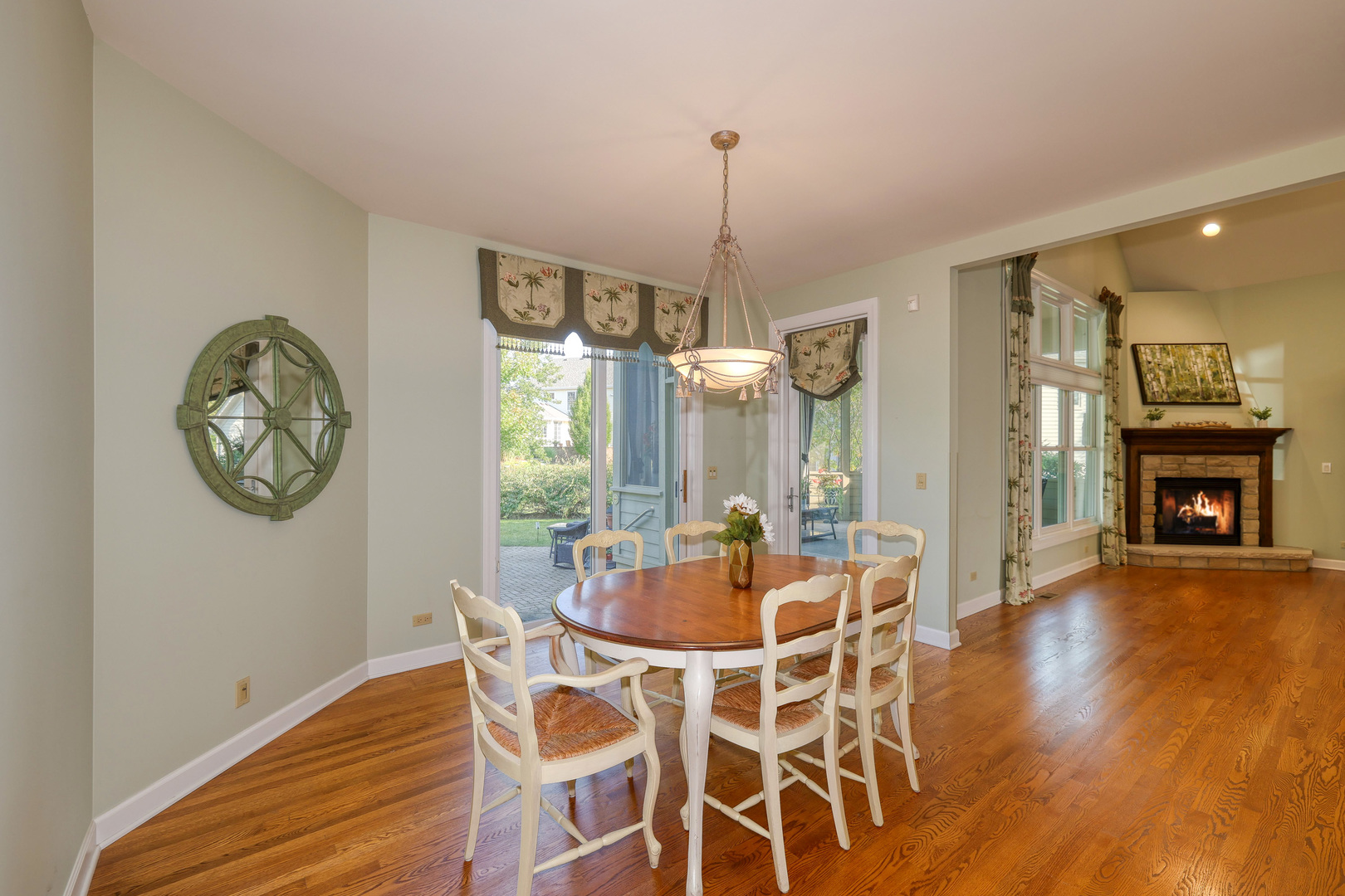771 Fox Run Drive, Geneva, IL 60134