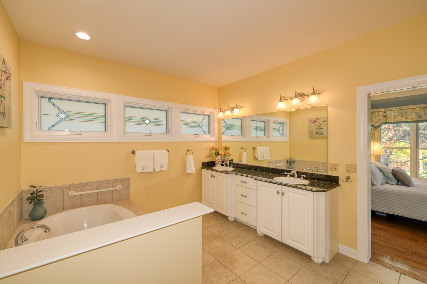 771 Fox Run Drive, Geneva, IL 60134