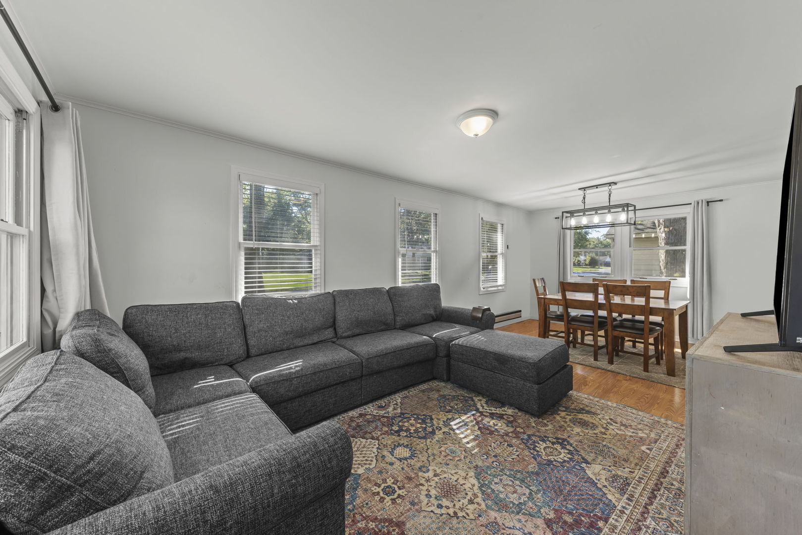 2441 Spruce Road, Homewood, IL 60430