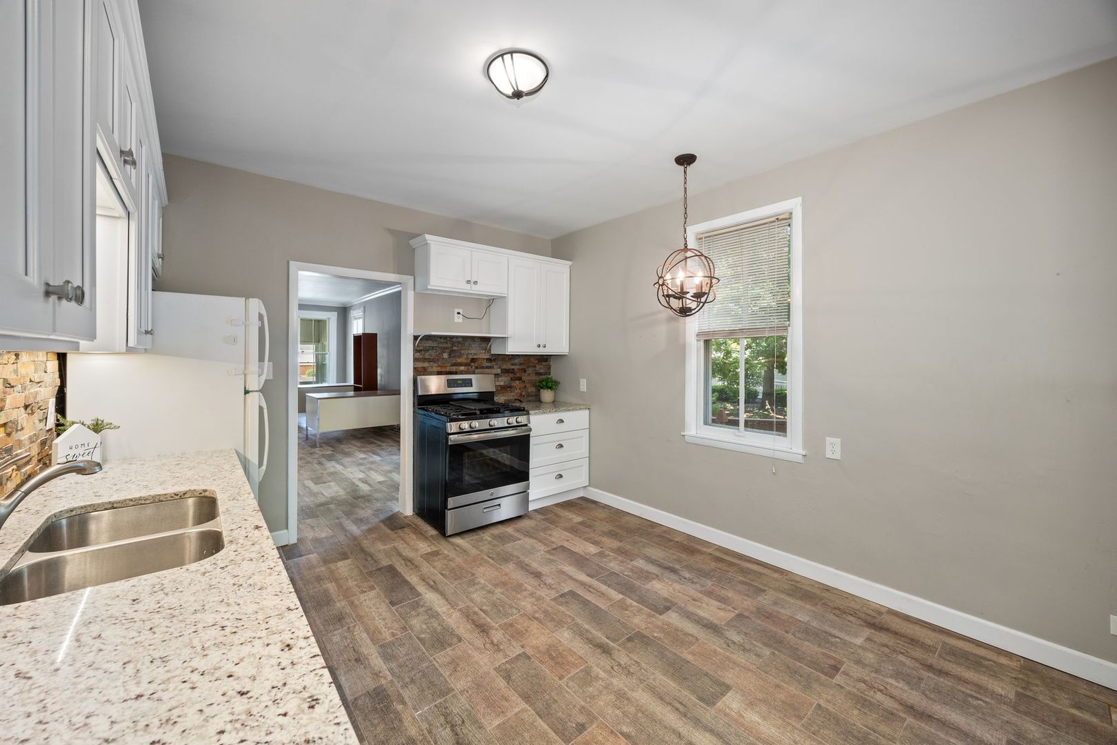 509 W Main Street, West Dundee, IL 60118