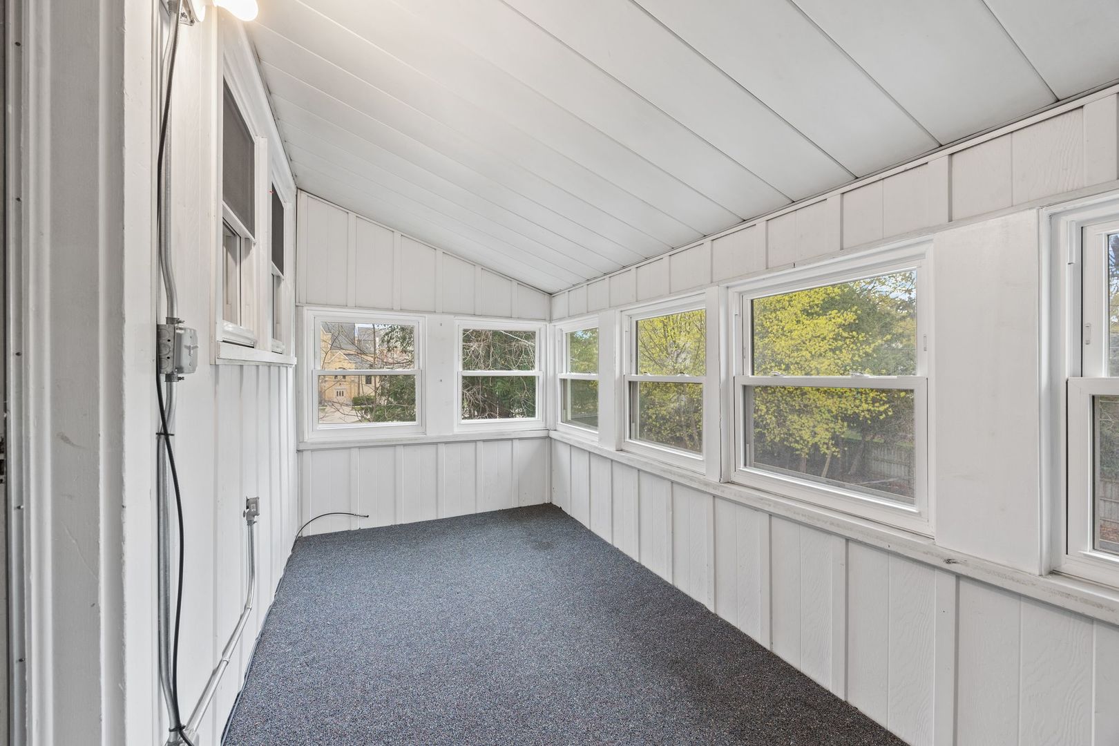 509 W Main Street, West Dundee, IL 60118