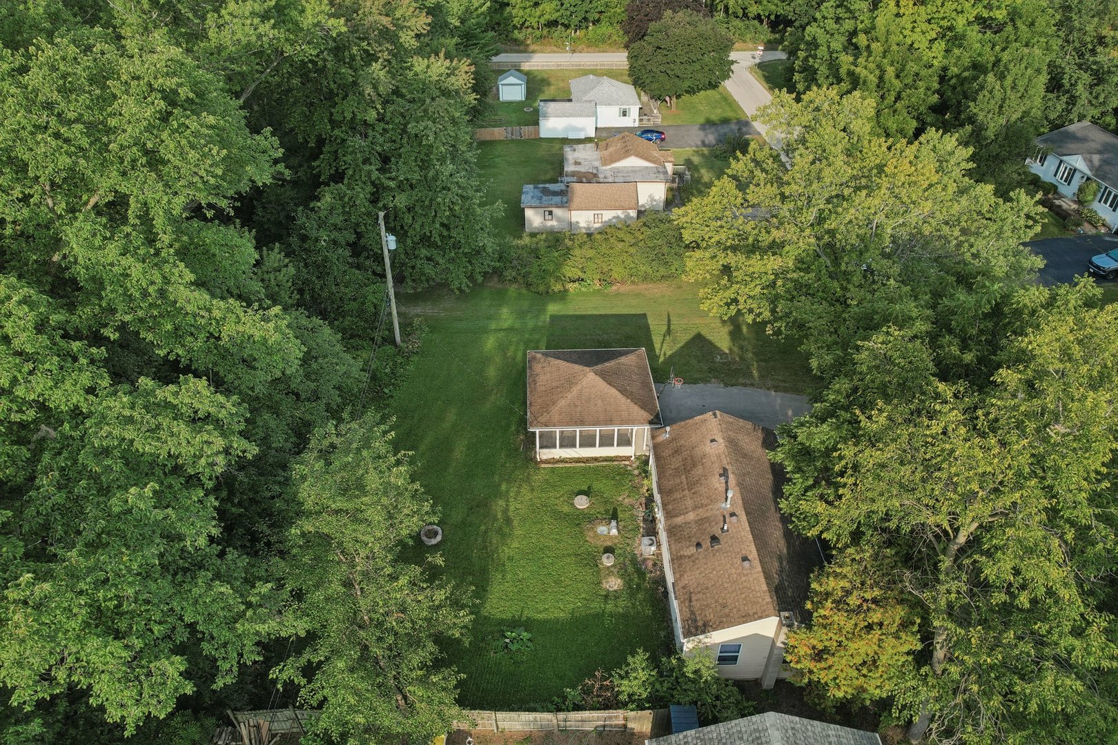 819 Southside Avenue, McHenry, IL 60051