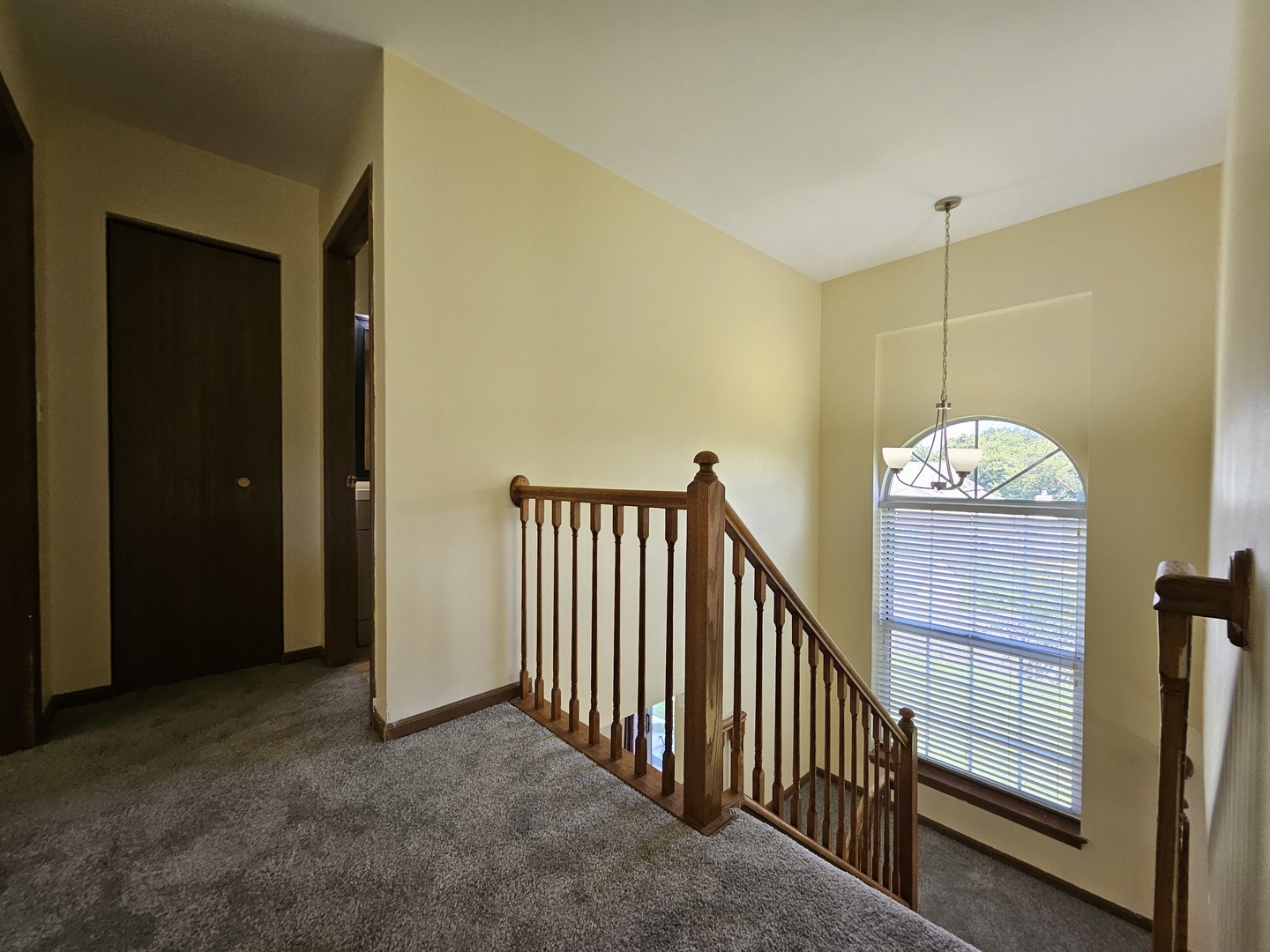 24 Jefferson Lane, Streamwood, IL 60107