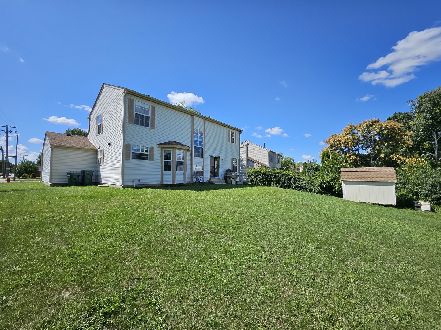 24 Jefferson Lane, Streamwood, IL 60107