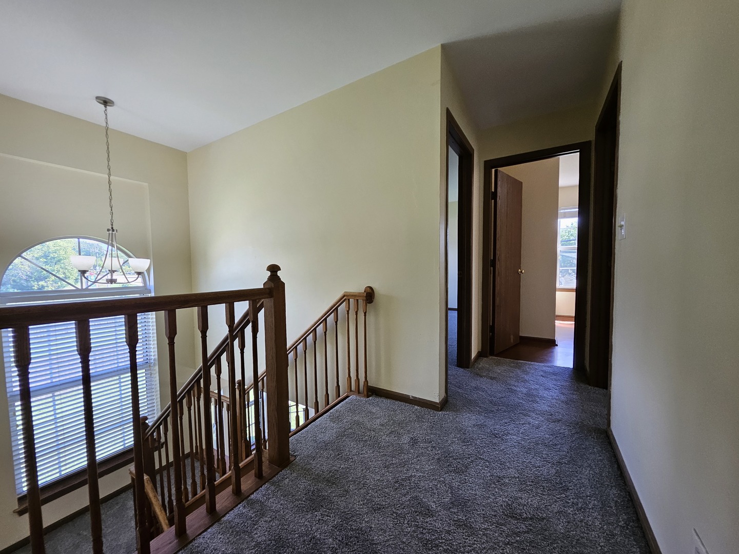 24 Jefferson Lane, Streamwood, IL 60107