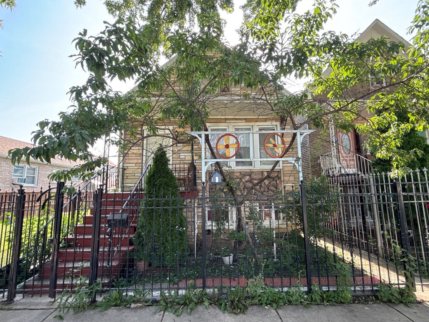 5147 S Campbell Avenue, Chicago, IL 60632
