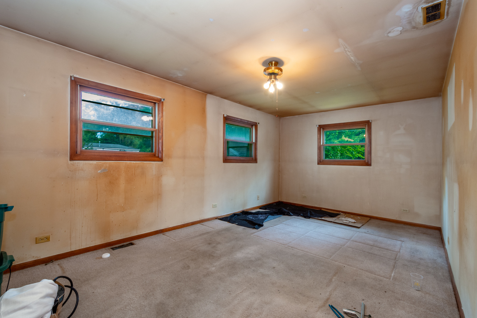 42161 N 1st Avenue, Antioch, IL 60002