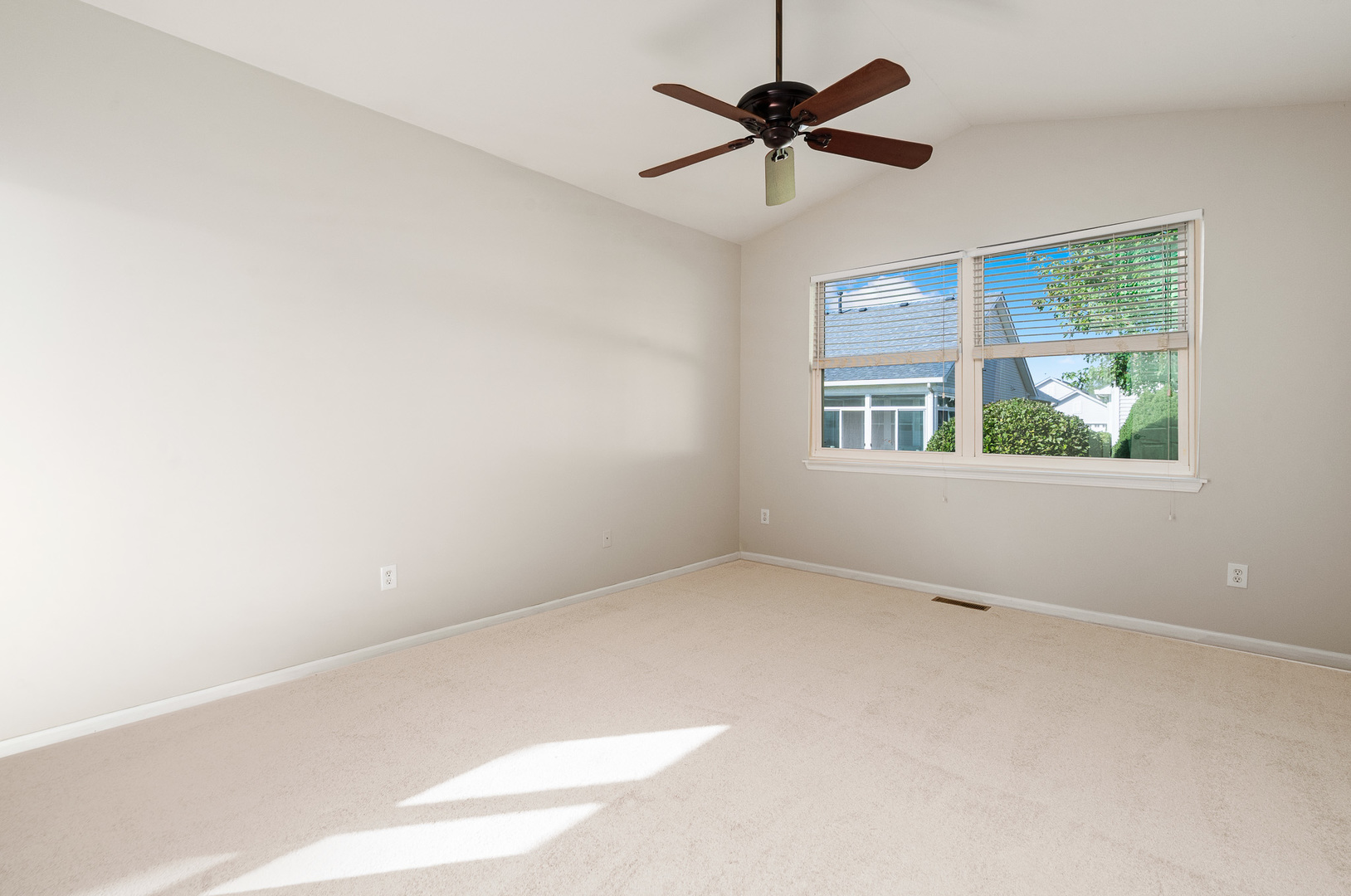 1611 BENZIE Circle, Romeoville, IL 60446