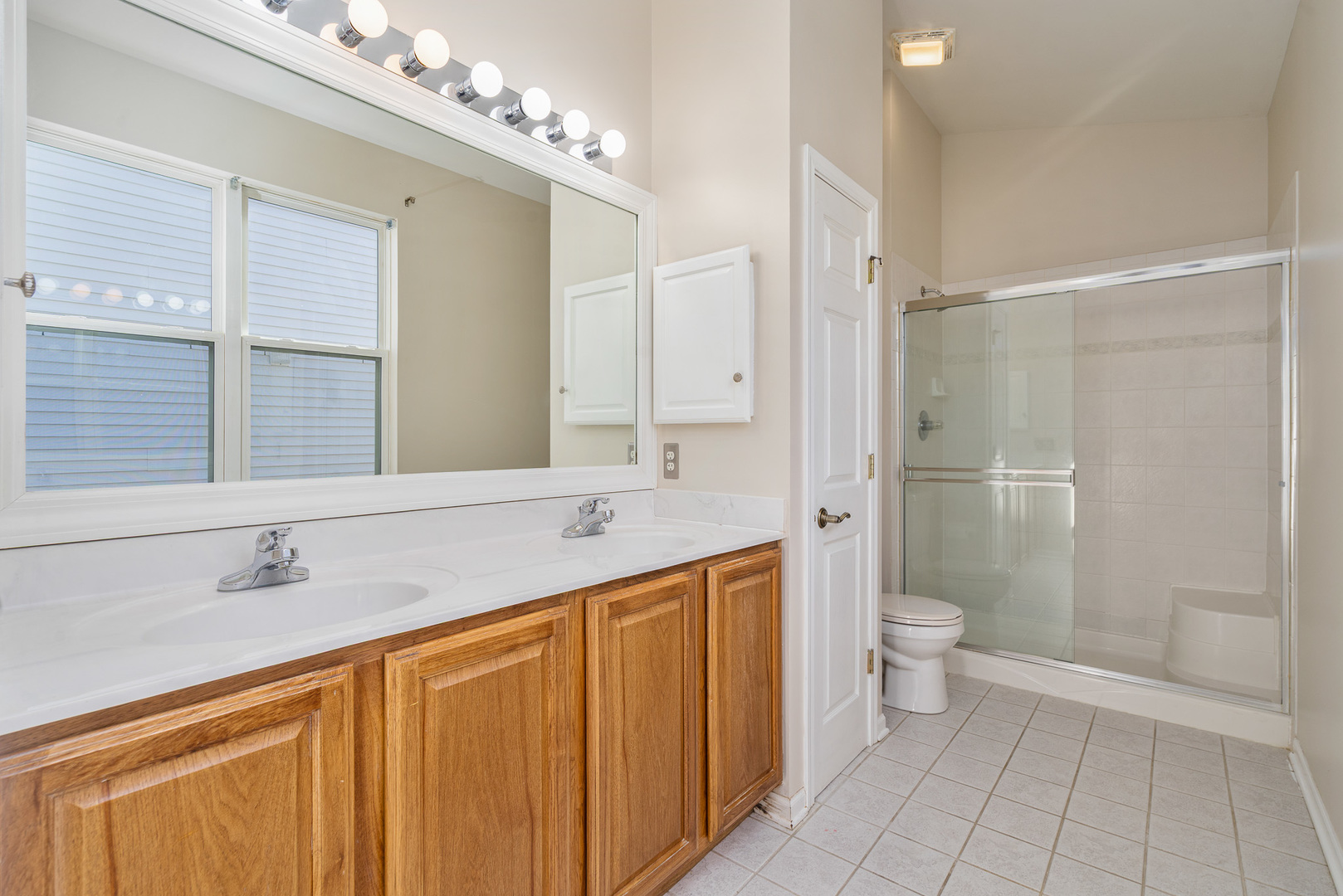 1611 BENZIE Circle, Romeoville, IL 60446