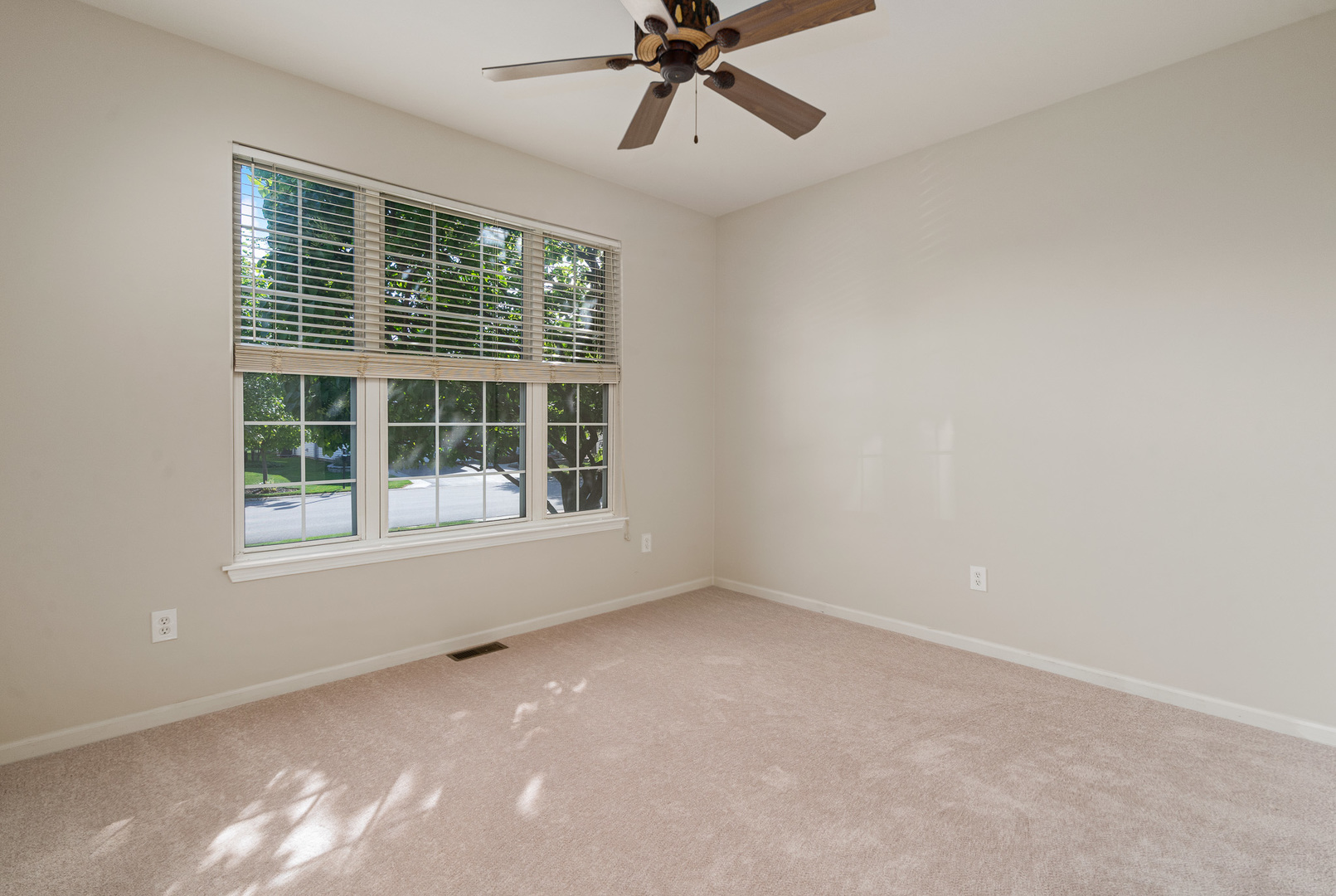 1611 BENZIE Circle, Romeoville, IL 60446