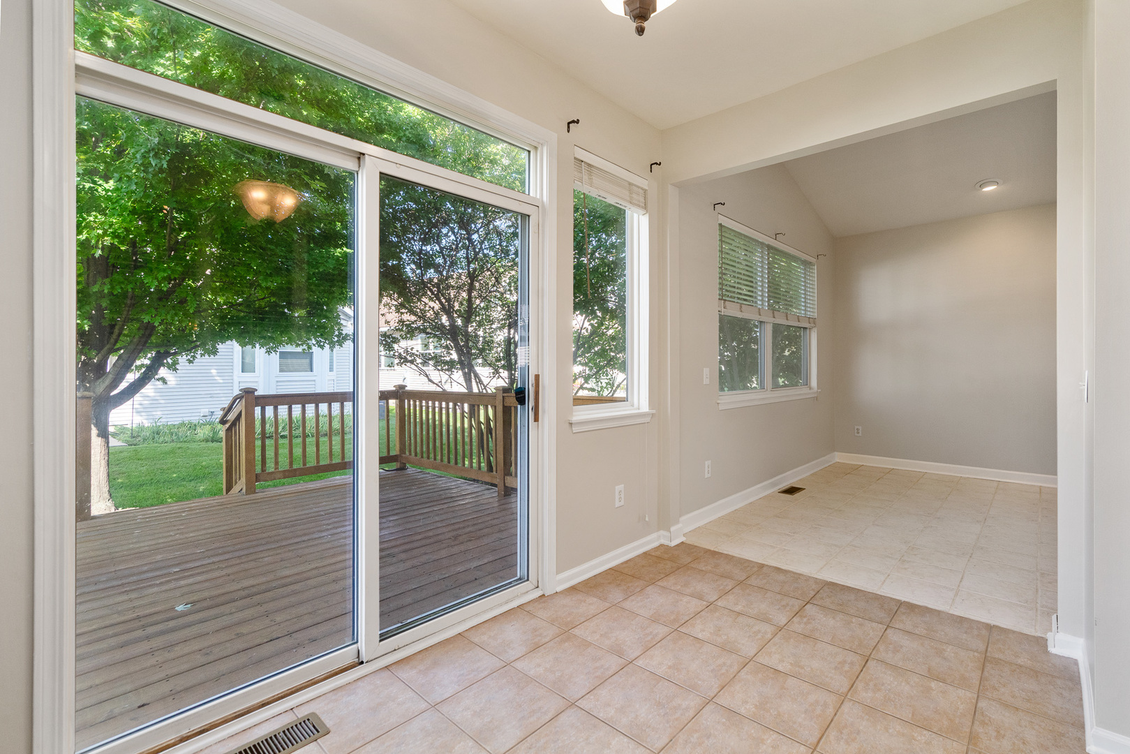 1611 BENZIE Circle, Romeoville, IL 60446