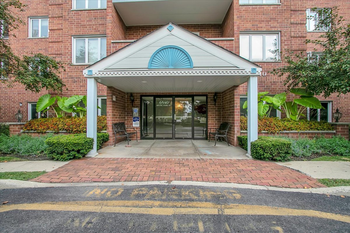 6540 W Irving Park Road #603, Chicago, IL 60634