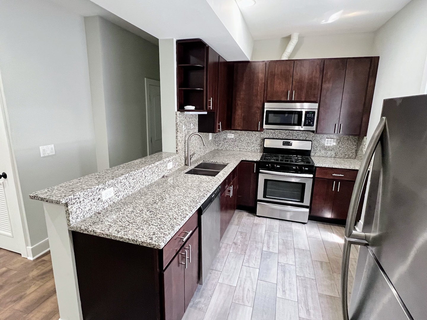 3355 W Huron Street #1, Chicago, IL 60651