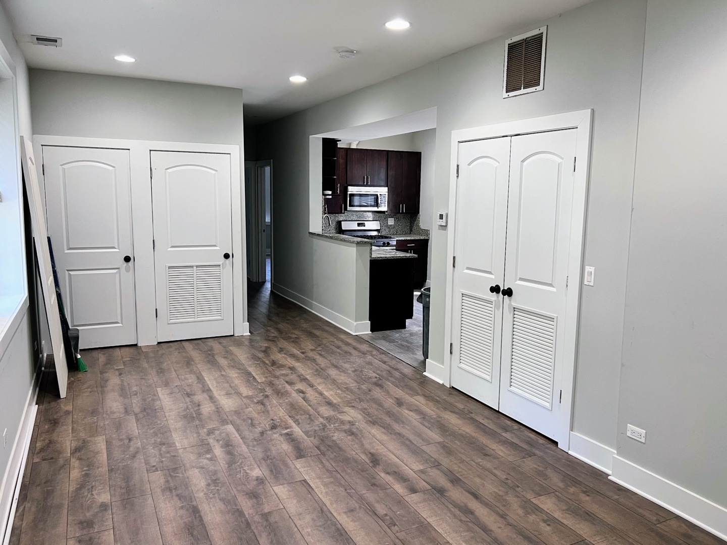 3355 W Huron Street #1, Chicago, IL 60651