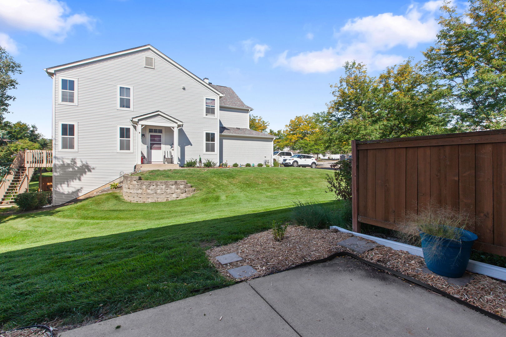 464 Horizon Drive, Bartlett, IL 60103
