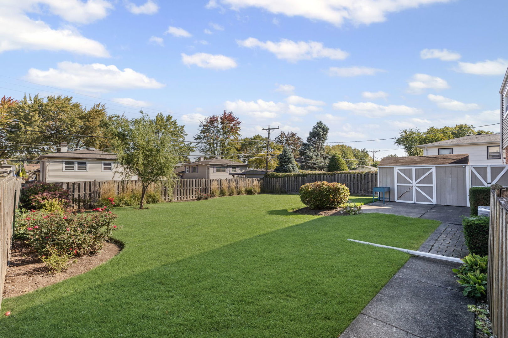 1822 W Pheasant Trail, Mount Prospect, IL 60056
