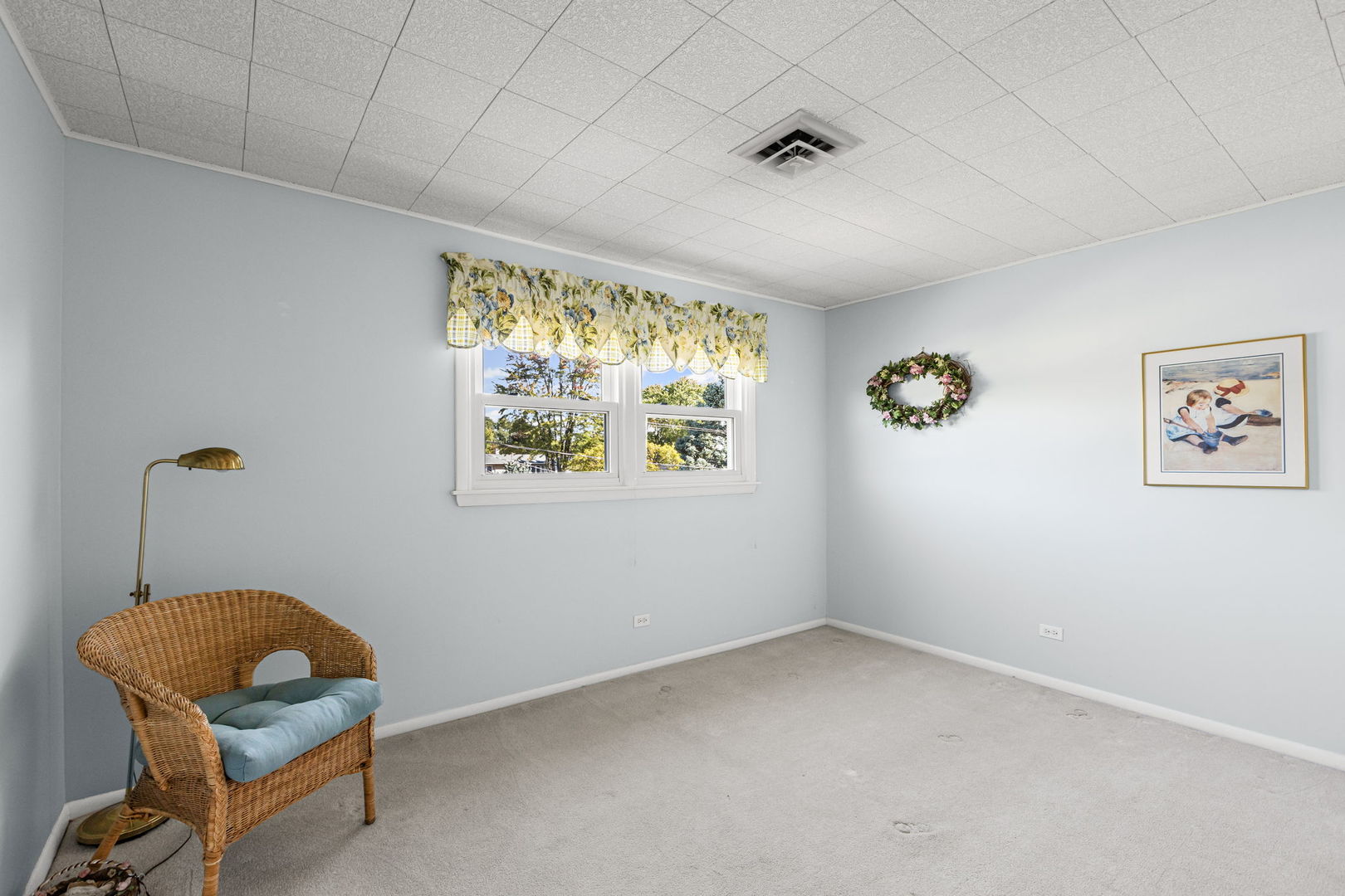 1822 W Pheasant Trail, Mount Prospect, IL 60056