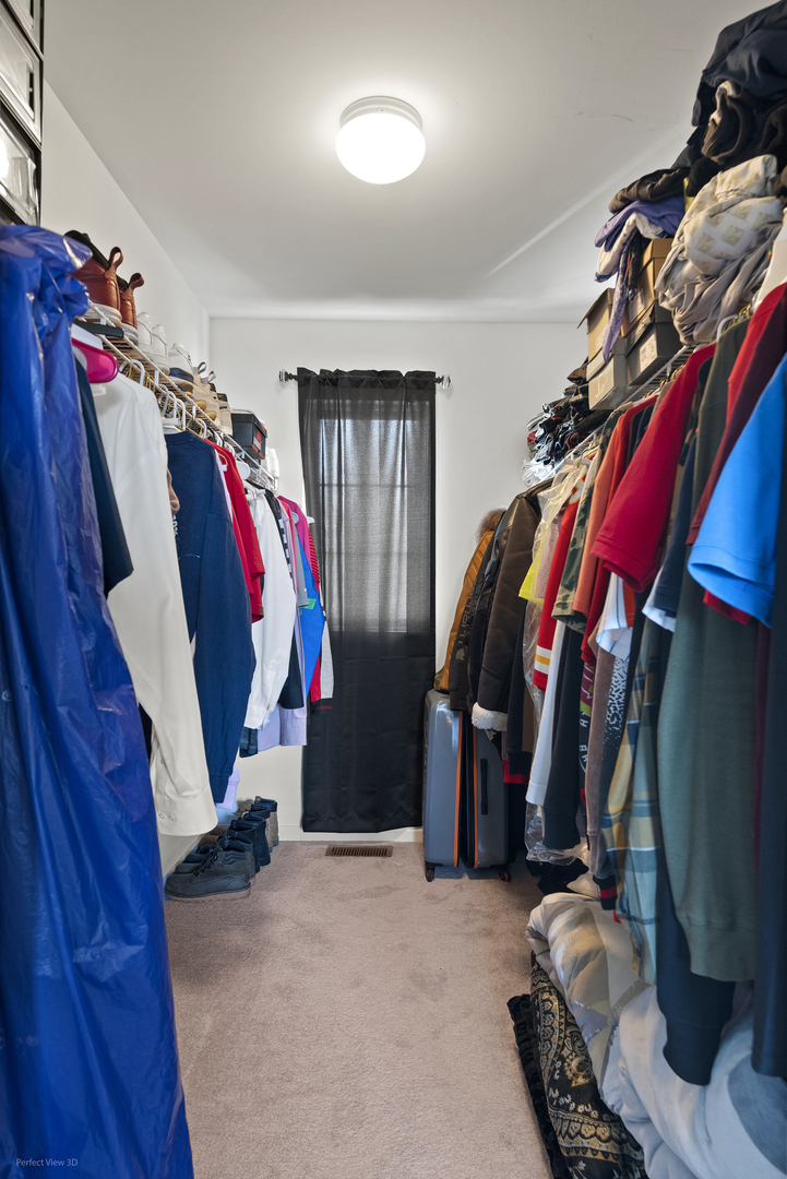 1045 Heron Circle, Joliet, IL 60431