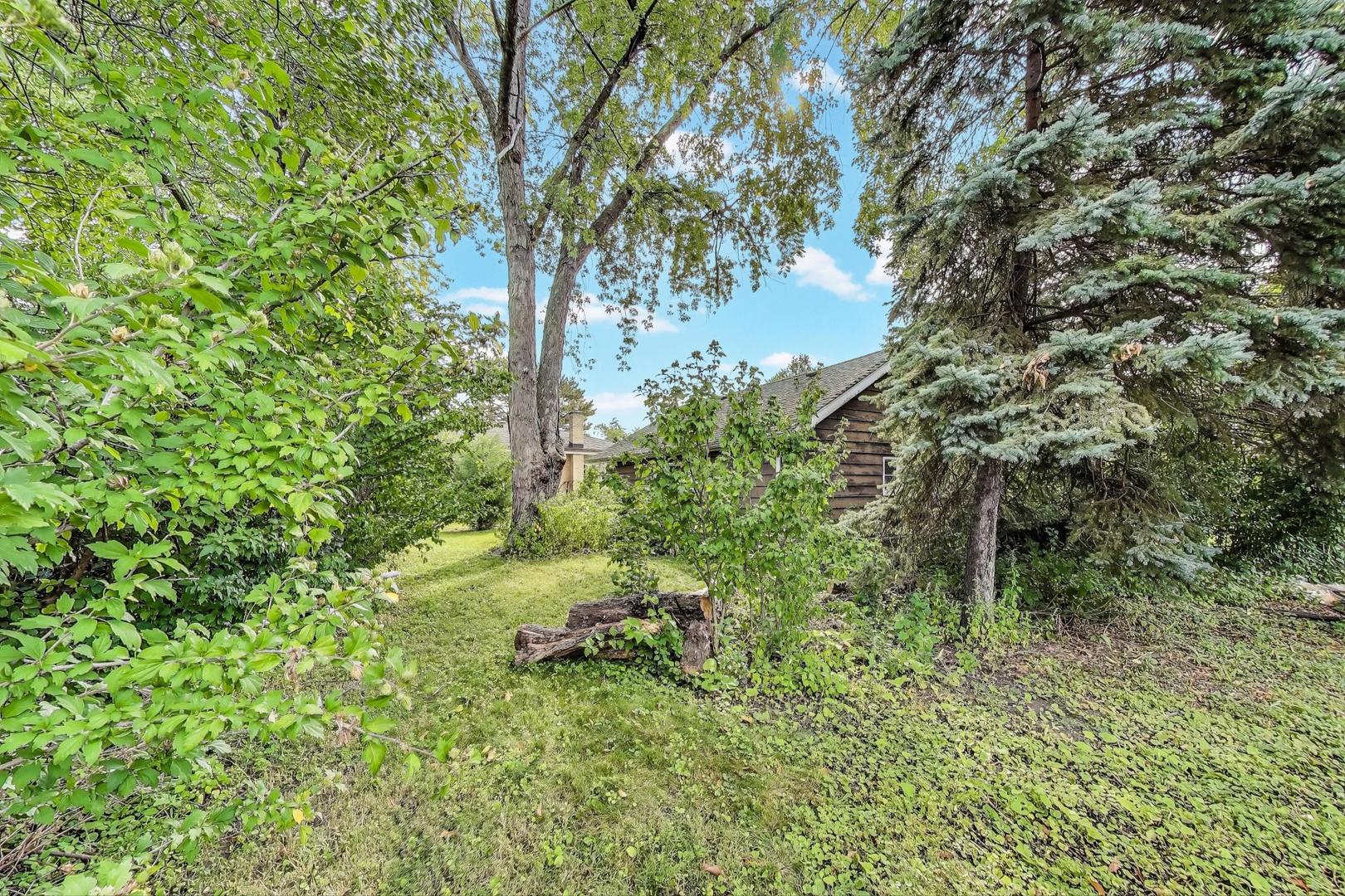 738 N Parker Street, Elmhurst, IL 60126