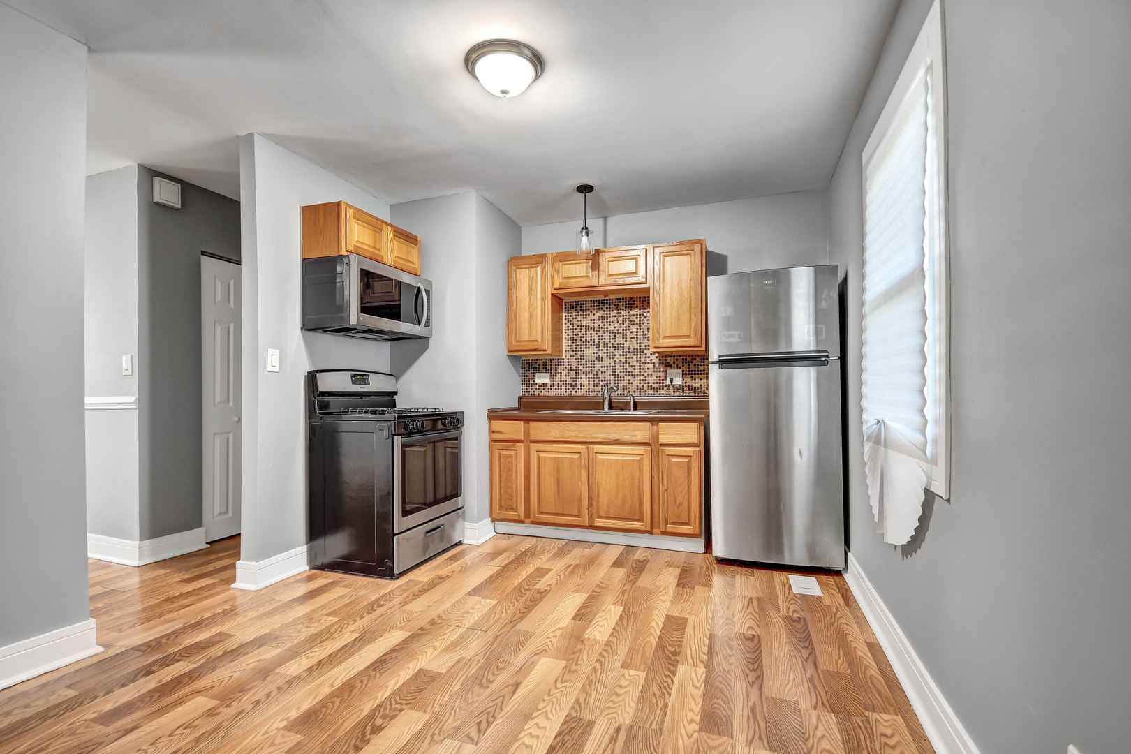 1897 Division Street, Chicago Heights, IL 60411