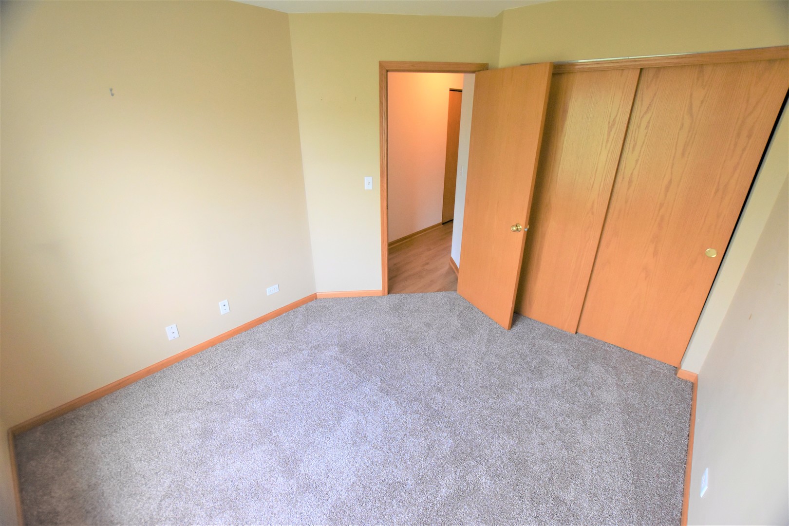 748 COUNTY LINE Road #748, Aurora, IL 60502