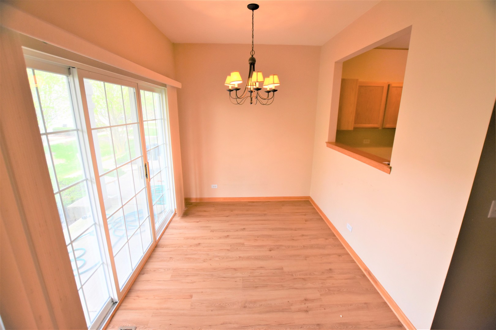 748 COUNTY LINE Road #748, Aurora, IL 60502
