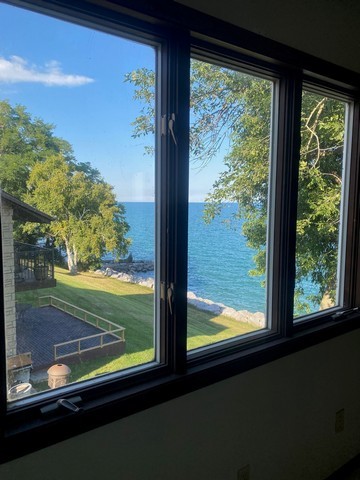 141 S Lakeshore Drive #B1, Racine, WI 53403