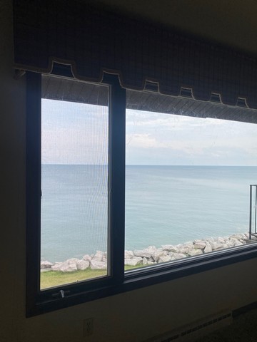141 S Lakeshore Drive #B1, Racine, WI 53403